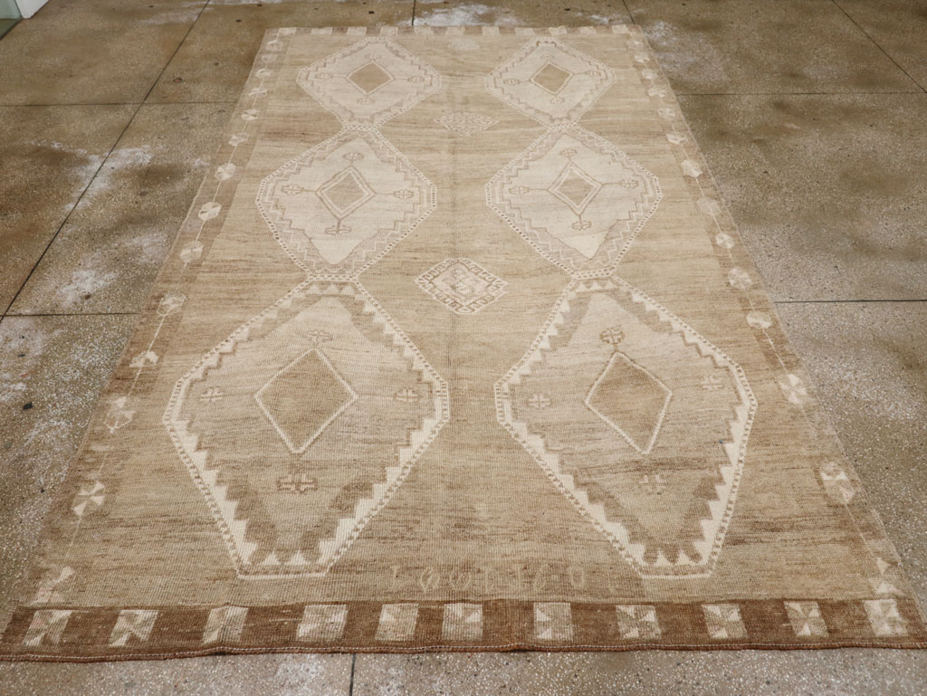 Vintage Turkish Anatolian Gallery Carpet, No.33493 - Staging