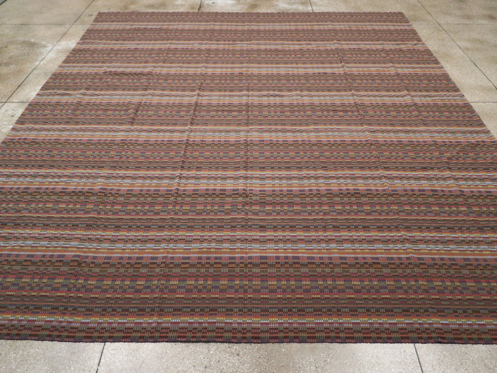 Vintage European Flatweave Kilim Large Room Size Carpet, No.33502 - Staging