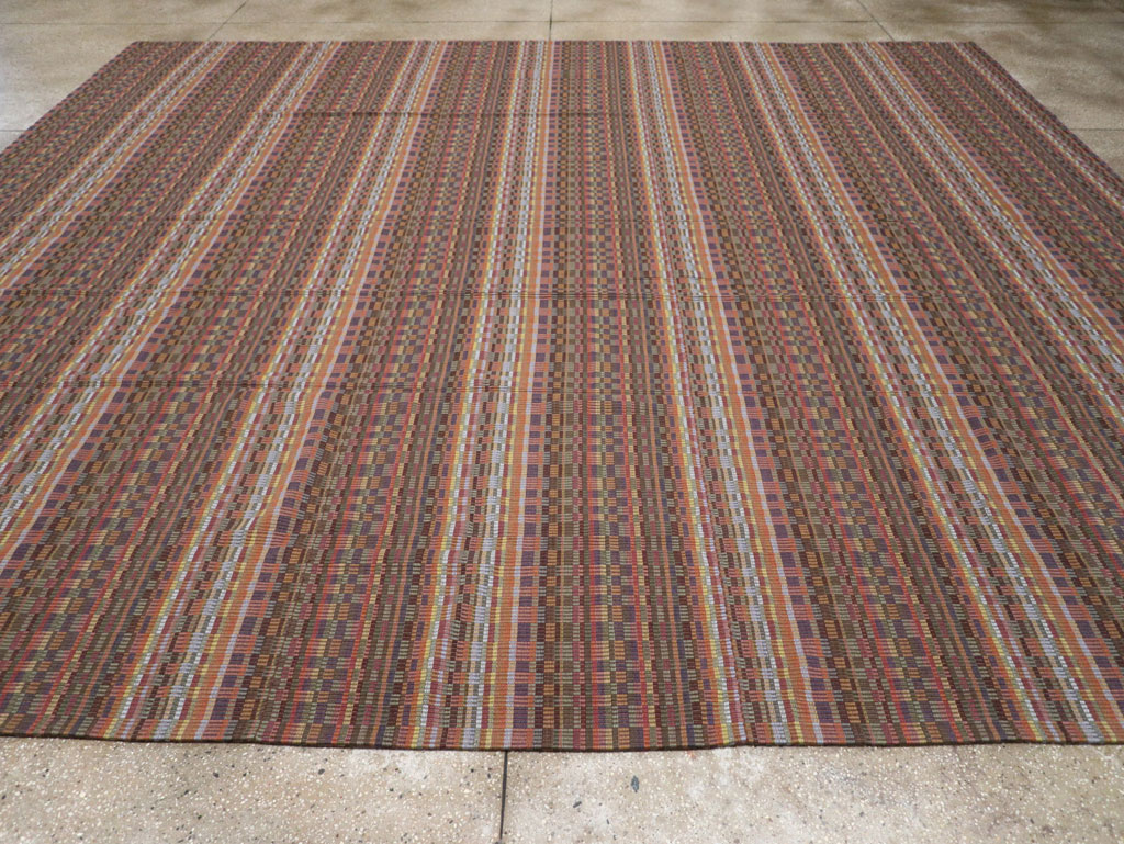 Vintage European Flatweave Kilim Large Room Size Carpet, No.33502 - Staging