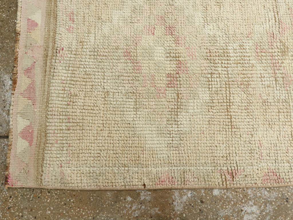 Vintage Turkish Anatolian Runner, No.33575 - Staging