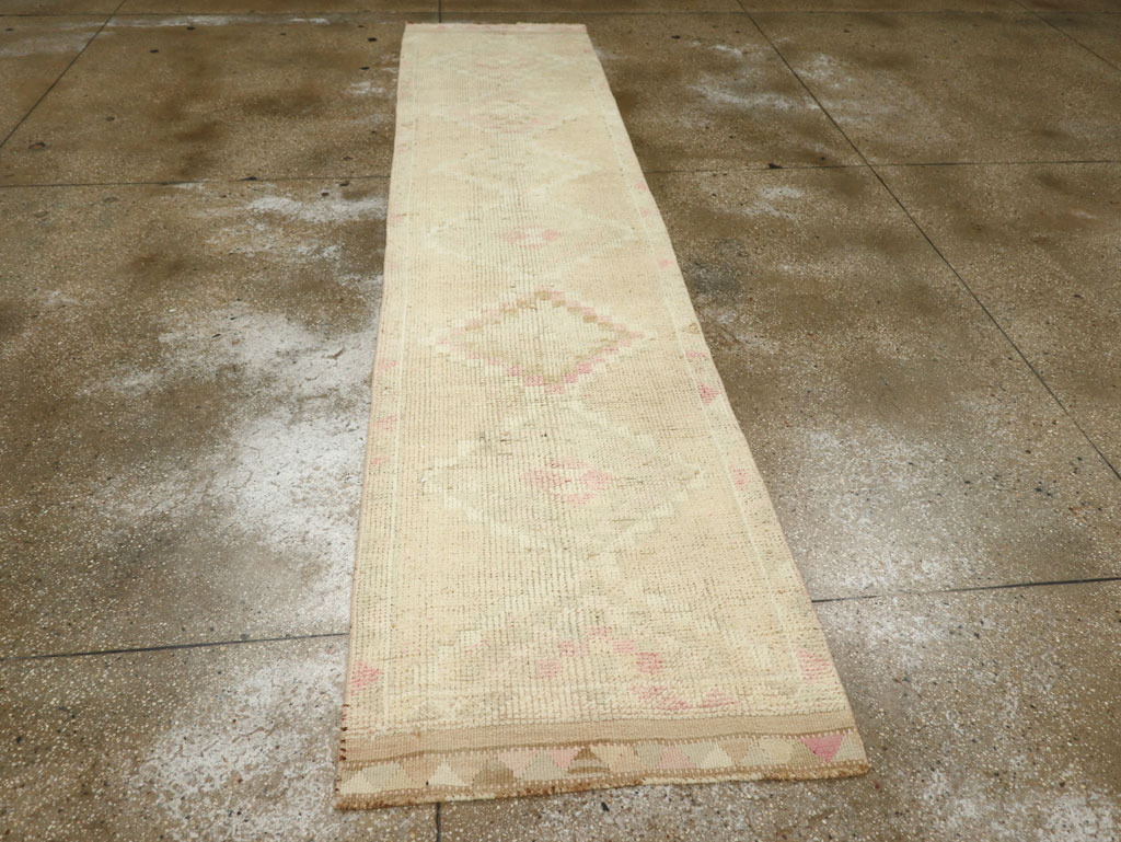 Vintage Turkish Anatolian Runner, No.33575 - Staging