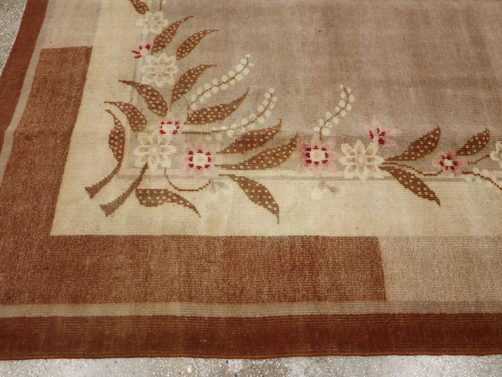 Vintage Indian Art Deco Room Size Carpet, No.33576 - Staging
