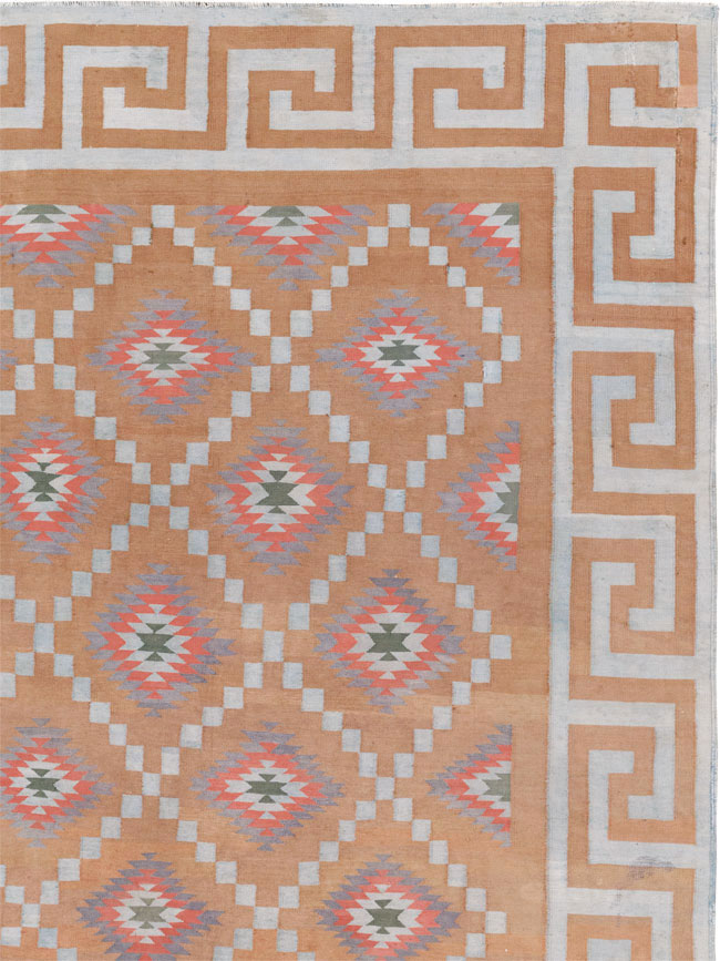 Vintage Indian Flatweave Dhurrie Square Room Size Carpet, No.33577 - Staging