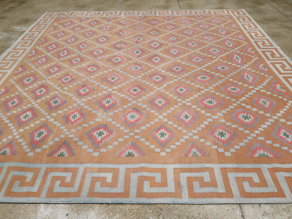 Vintage Indian Flatweave Dhurrie Square Room Size Carpet, No.33577 - Staging