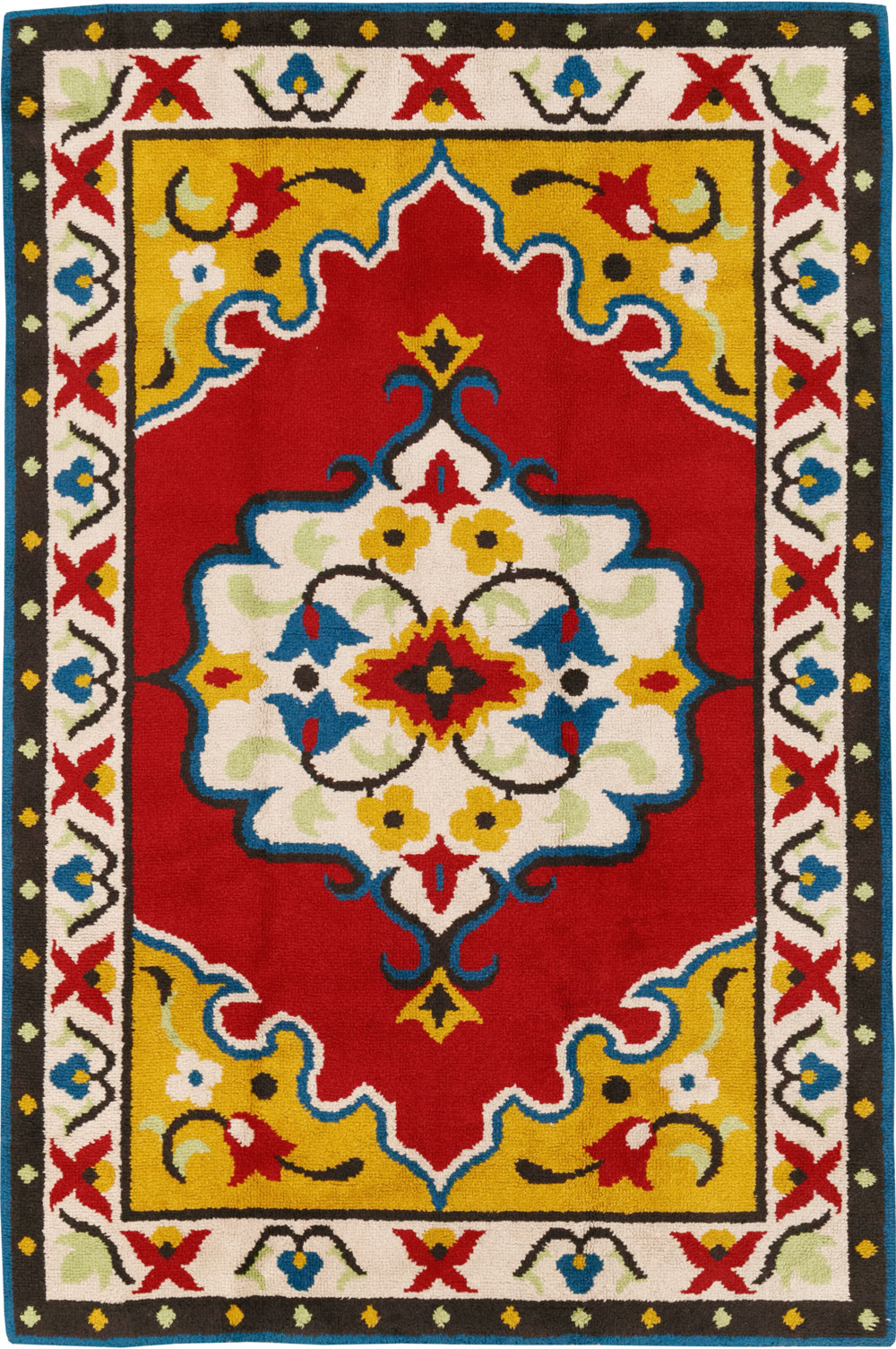 Vintage European Accent Rug, No.33579 - Staging