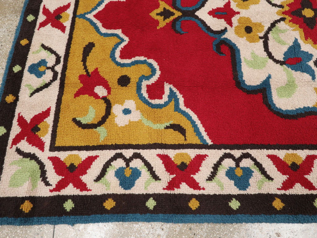 Vintage European Accent Rug, No.33579 - Staging
