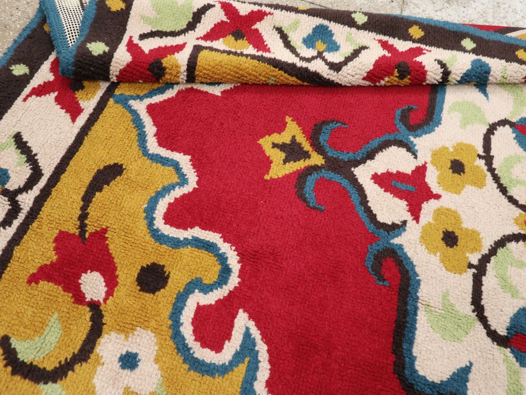 Vintage European Accent Rug, No.33579 - Staging