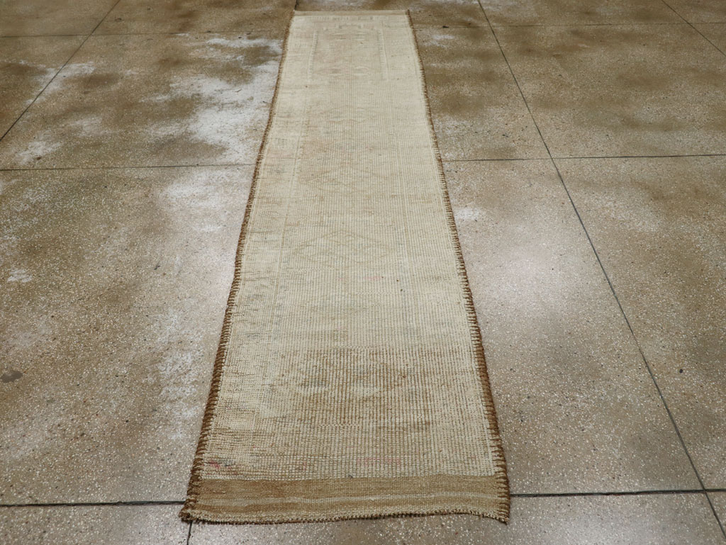 Vintage Turkish Oushak Runner, No.33584 - Staging