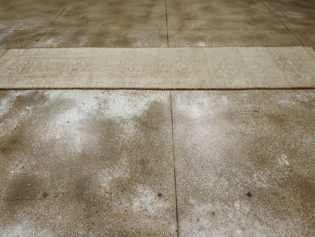 Vintage Turkish Oushak Runner, No.33584 - Staging