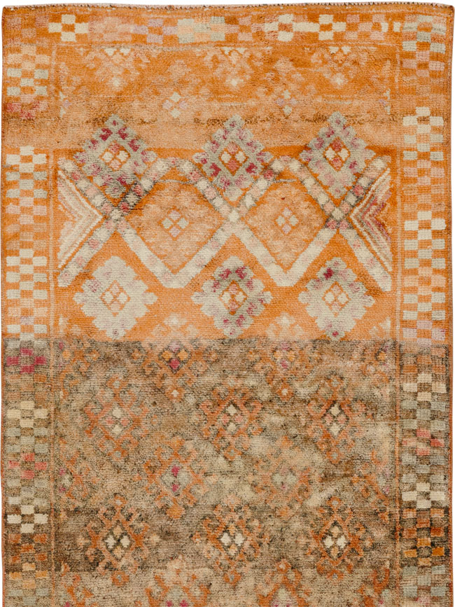 Vintage Turkish Anatolian Runner, No.33585 - Staging
