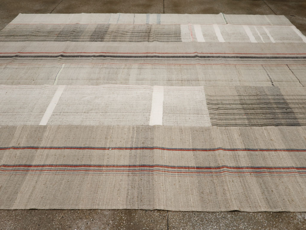 Vintage Turkish Flatweave Kilim Room Size Carpet, No.33592 - Staging