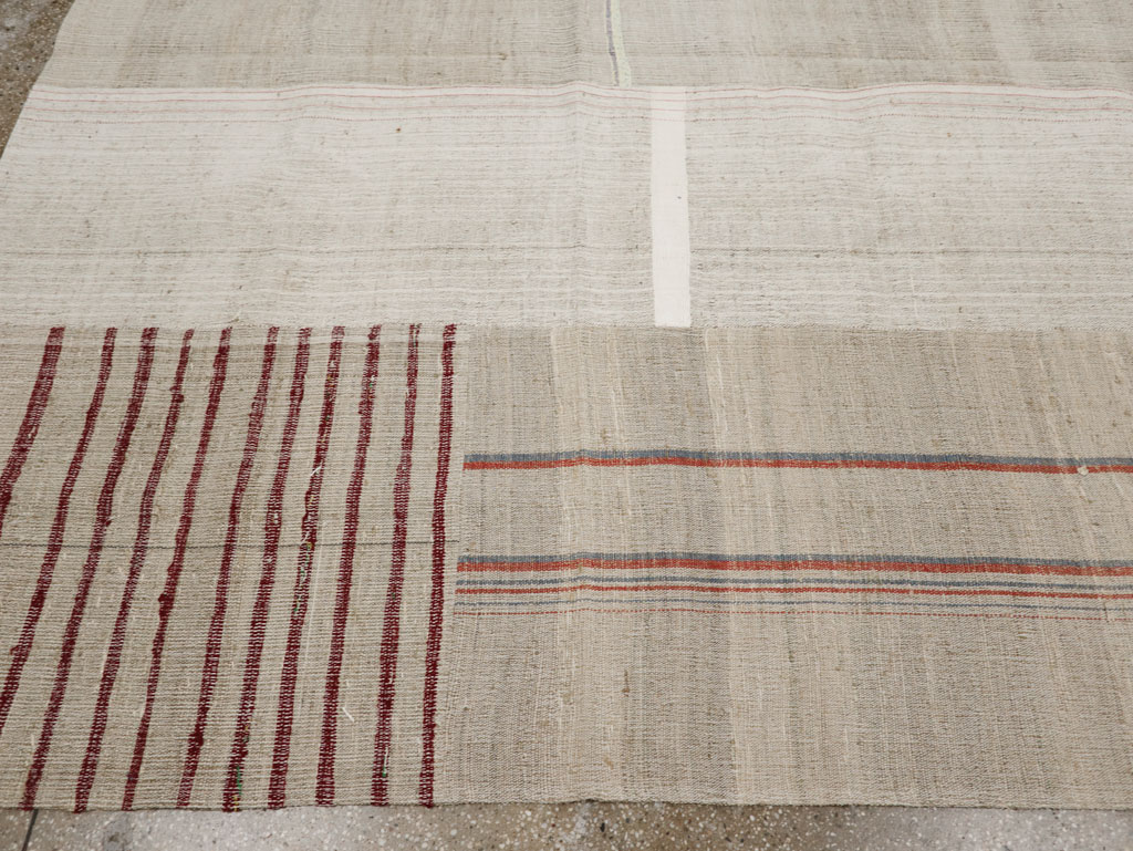 Vintage Turkish Flatweave Kilim Room Size Carpet, No.33592 - Staging