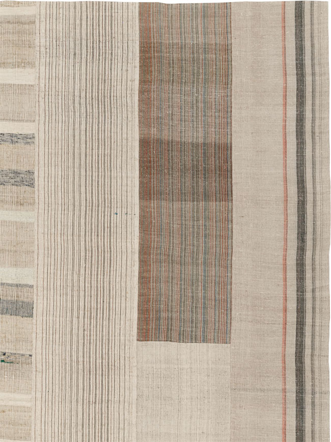 Vintage Turkish Flatweave Kilim Room Size Carpet, No.33593 - Staging