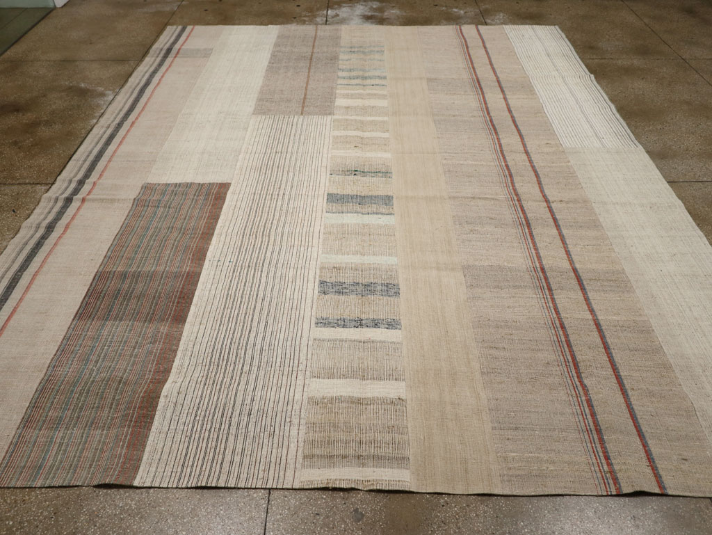 Vintage Turkish Flatweave Kilim Room Size Carpet, No.33593 - Staging