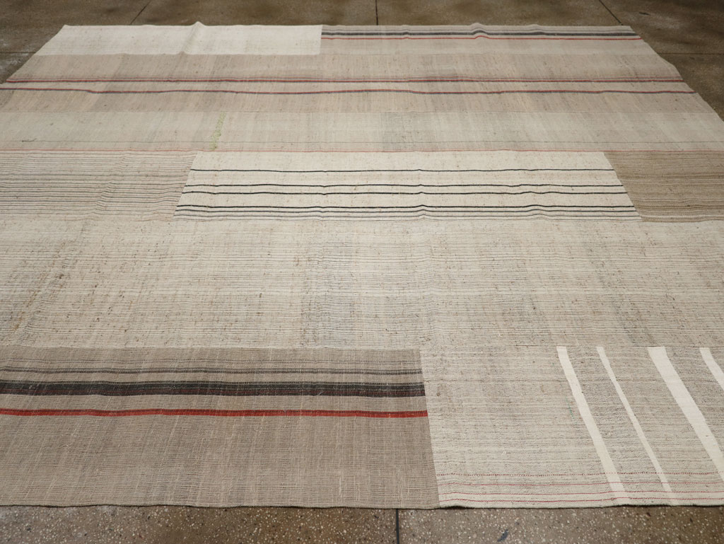 Vintage Turkish Flatweave Kilim Room Size Carpet, No.33594 - Staging