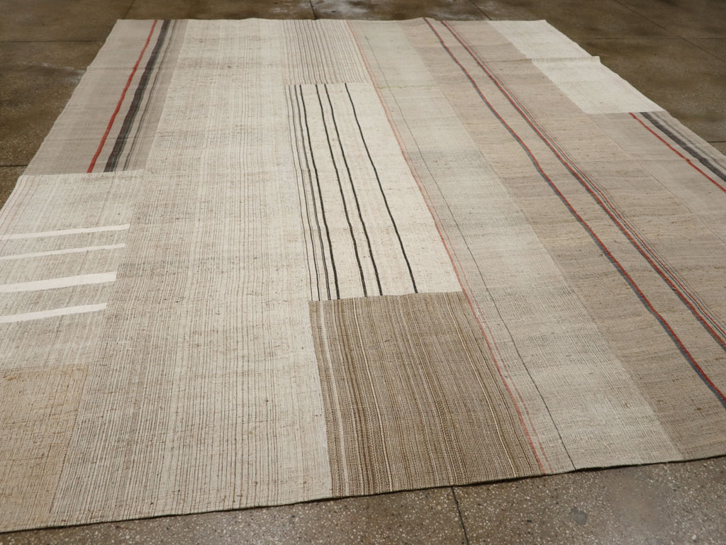 Vintage Turkish Flatweave Kilim Room Size Carpet, No.33594 - Staging