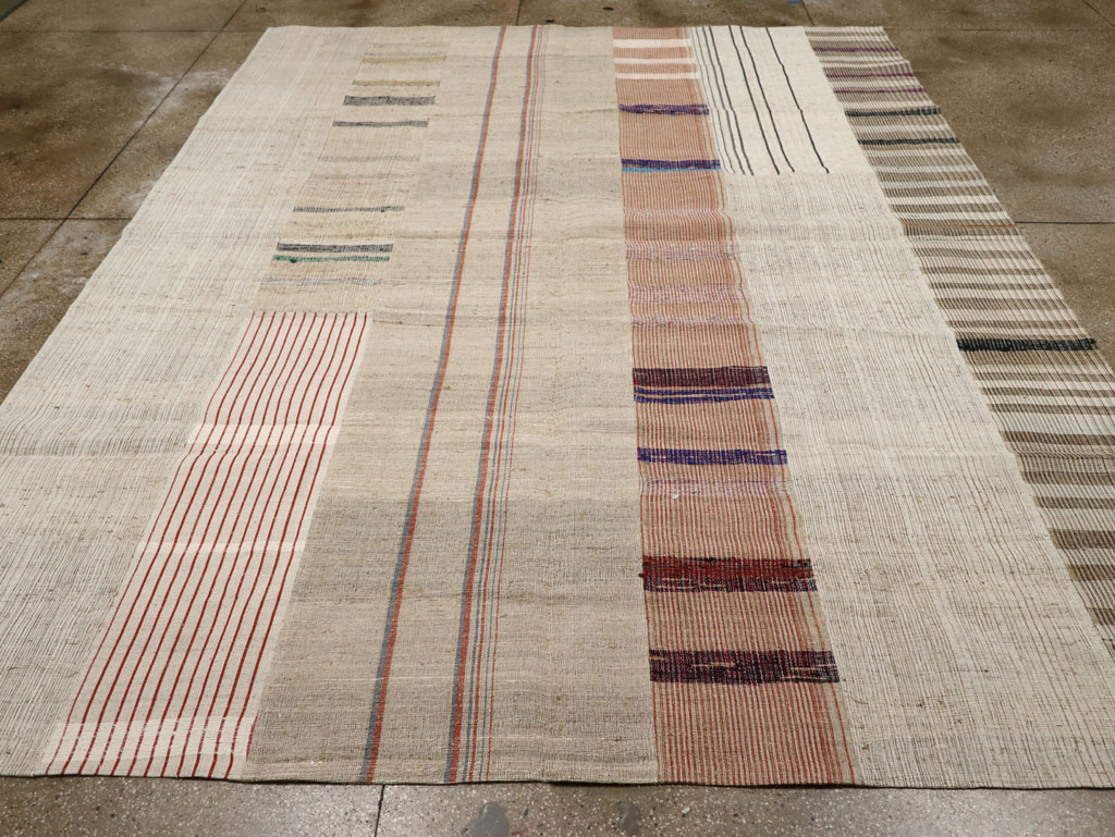 Vintage Turkish Flatweave Kilim Room Size Carpet, No.33595 - Staging