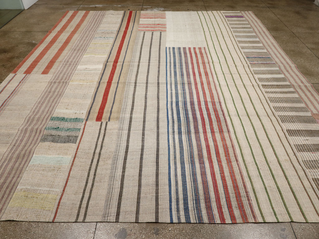 Vintage Turkish Flatweave Kilim Large Carpet, No.33597 - Staging