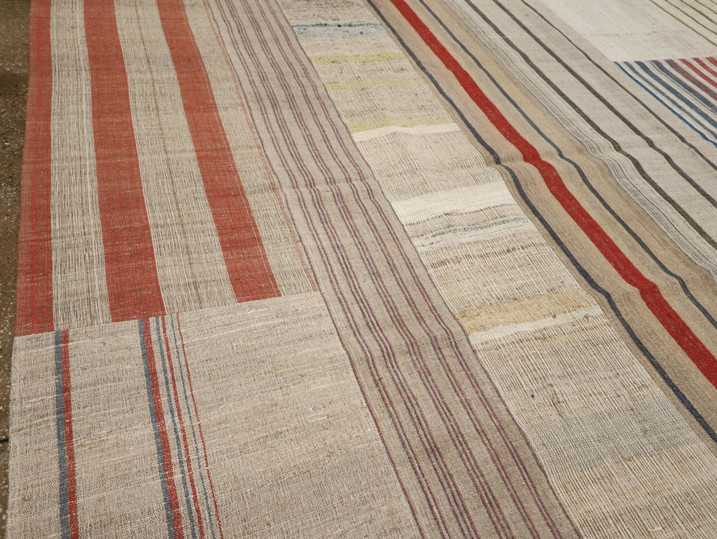 Vintage Turkish Flatweave Kilim Large Room Size Carpet, No.33597 - Staging