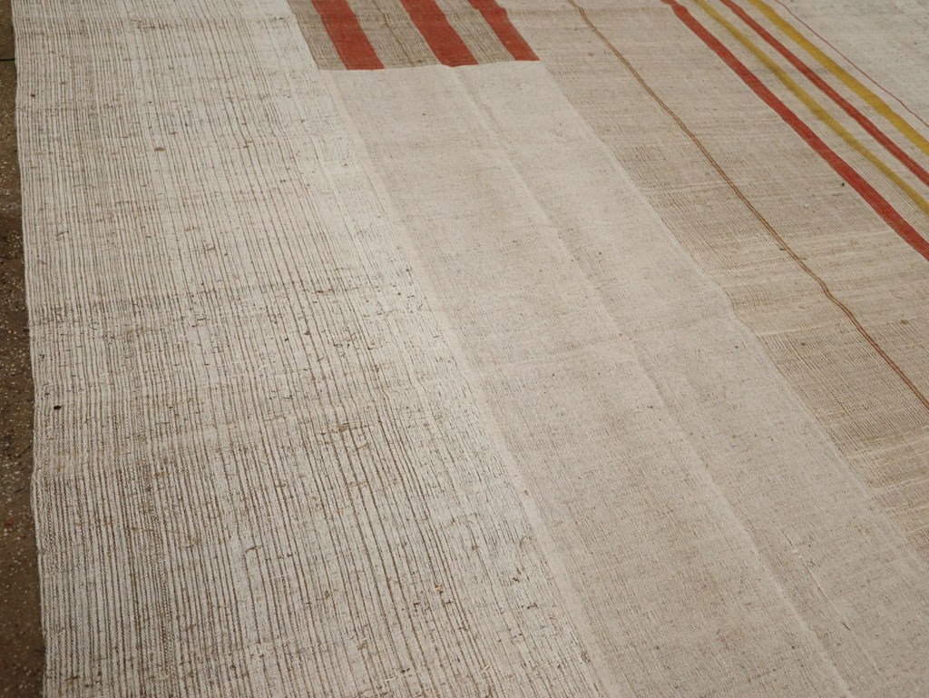 Vintage Turkish Flatweave Kilim Large Carpet, No.33598 - Staging