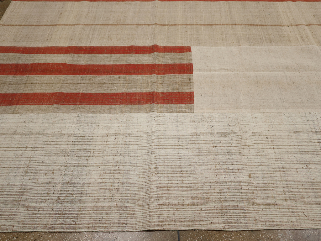 Modern Turkish Flatweave Kilim Large Carpet, No.33598 - Staging