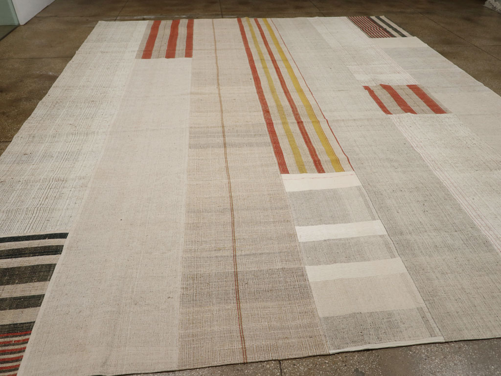Vintage Turkish Flatweave Kilim Large Carpet, No.33598 - Staging