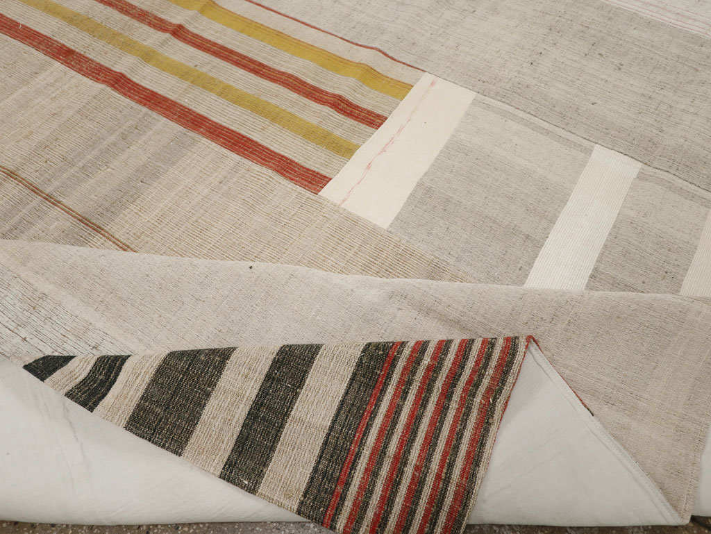 Vintage Turkish Flatweave Kilim Large Carpet, No.33598 - Staging