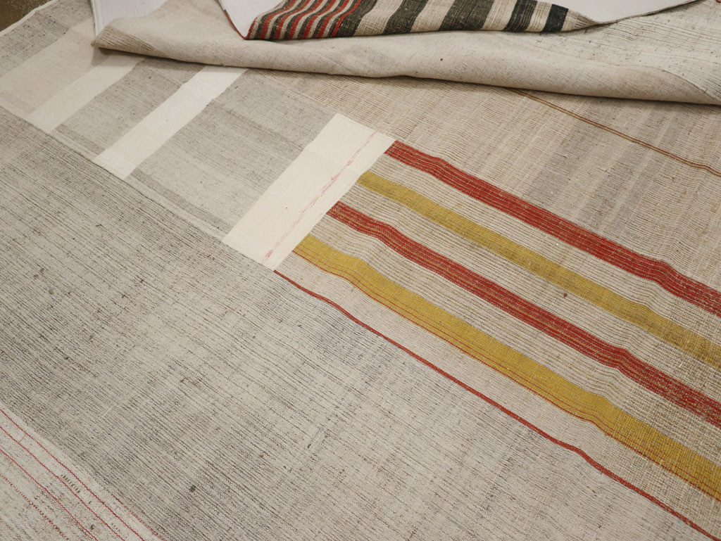 Vintage Turkish Flatweave Kilim Large Carpet, No.33598 - Staging