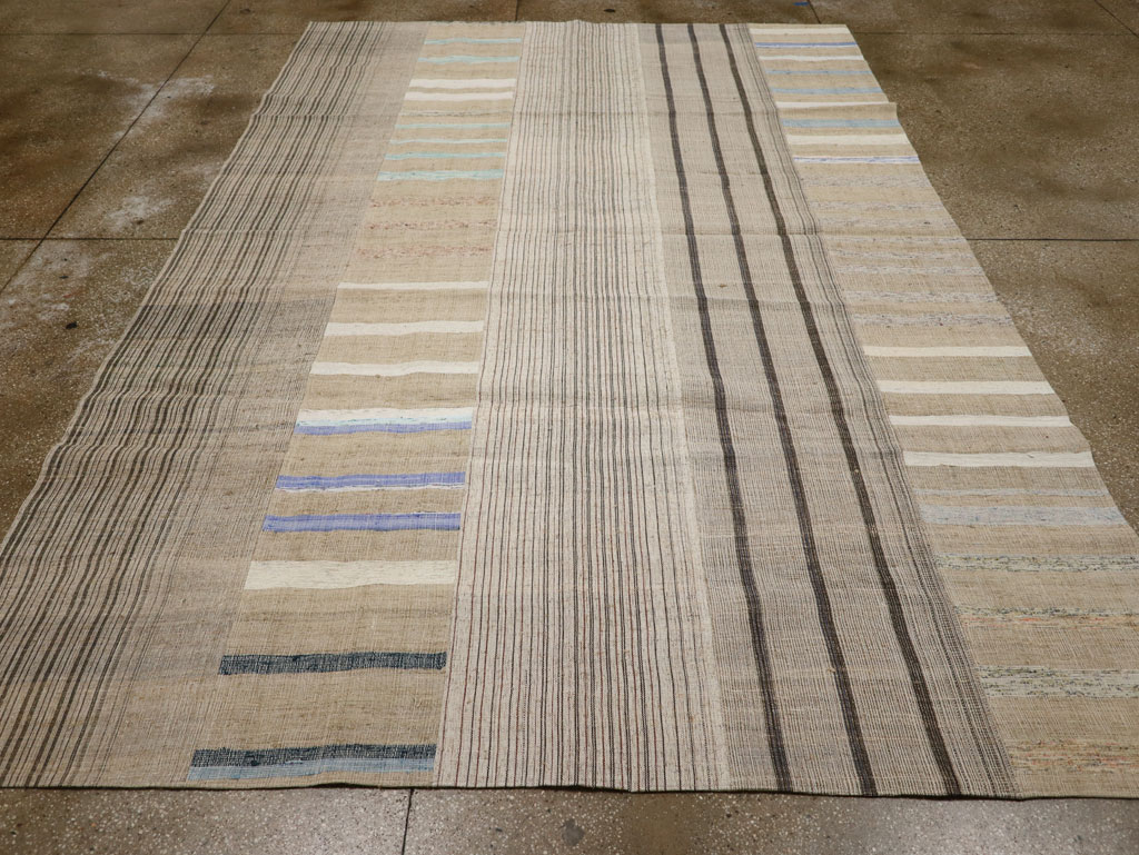 Vintage Turkish Flatweave Kilim Room Size Carpet, No.33601 - Staging