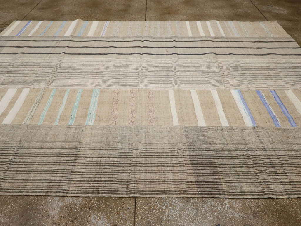 Vintage Turkish Flatweave Kilim Room Size Carpet, No.33601 - Staging