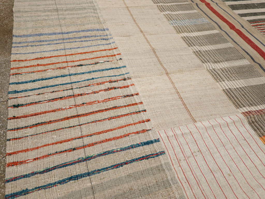 Vintage Turkish Flatweave Kilim Room Size Carpet, No.33603 - Staging