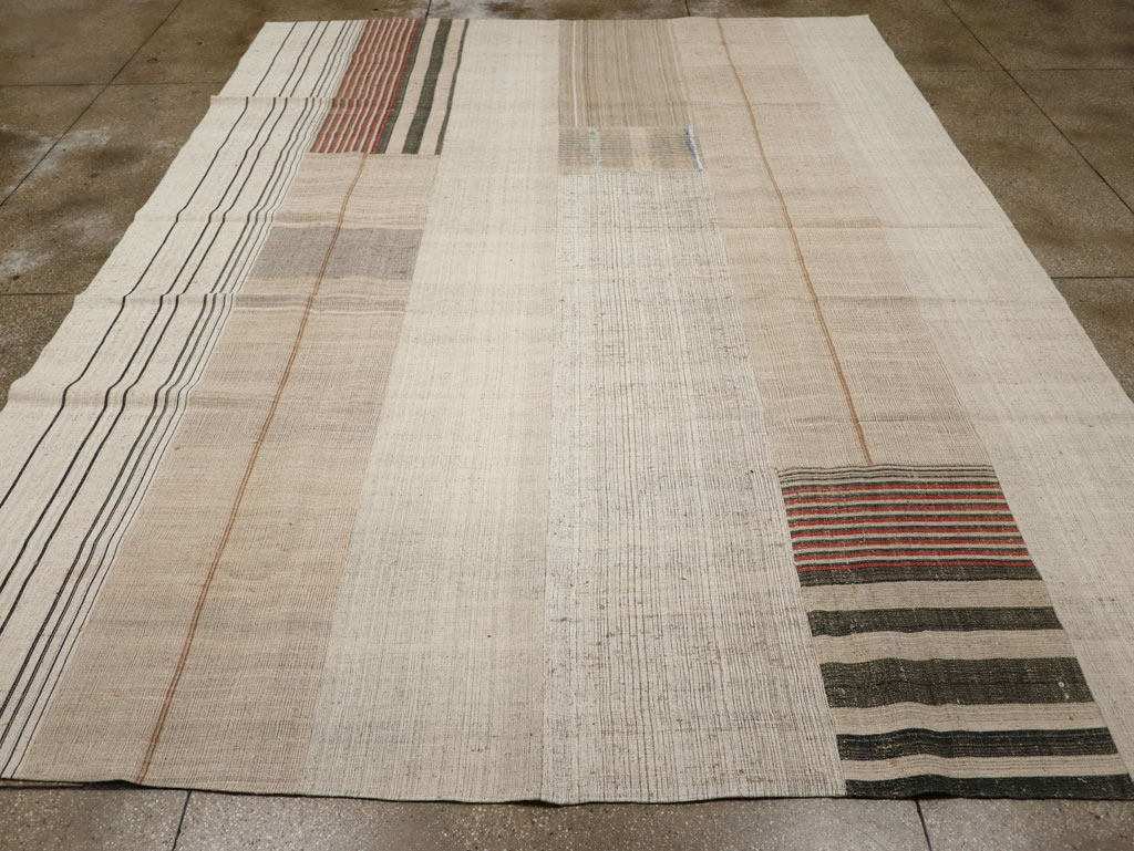 Vintage Turkish Flatweave Kilim Room Size Carpet, No.33607 - Staging