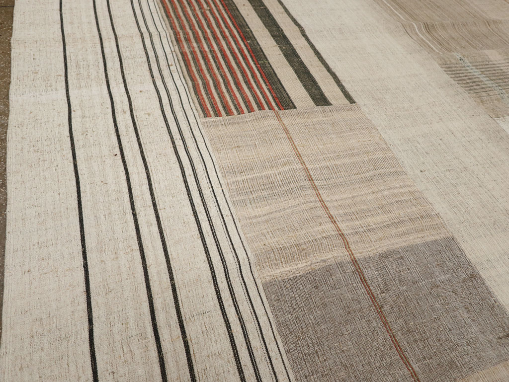 Vintage Turkish Flatweave Kilim Room Size Carpet, No.33607 - Staging