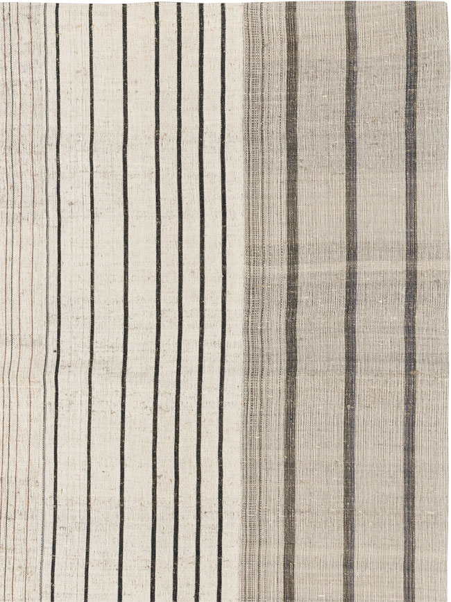 Vintage Turkish Flatweave Kilim Room Size Carpet, No.33608 - Staging