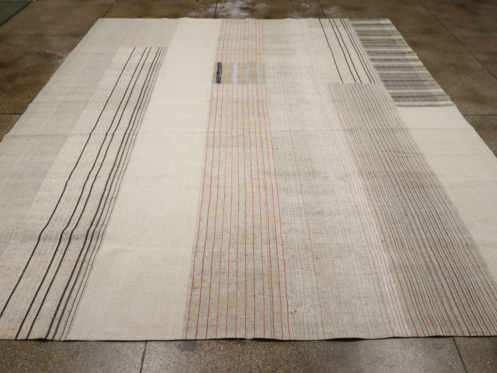 Vintage Turkish Flatweave Kilim Large Room Size Carpet, No.33609 - Staging