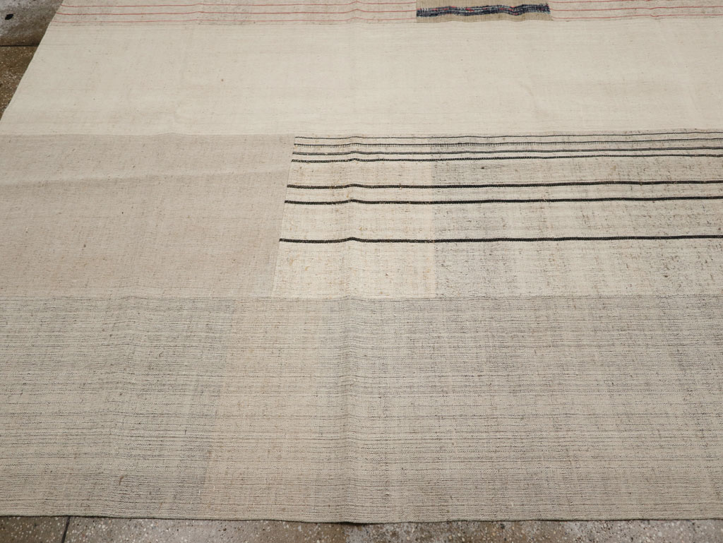 Vintage Turkish Flatweave Kilim Large Room Size Carpet, No.33609 - Staging