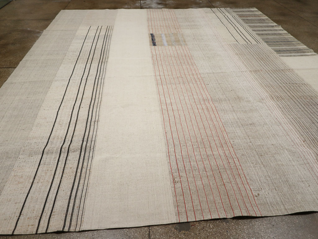 Vintage Turkish Flatweave Kilim Large Room Size Carpet, No.33609 - Staging