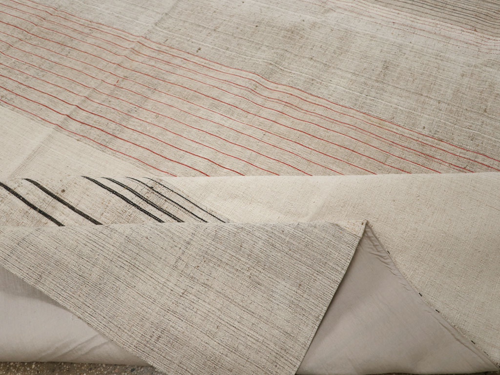 Vintage Turkish Flatweave Kilim Large Room Size Carpet, No.33609 - Staging