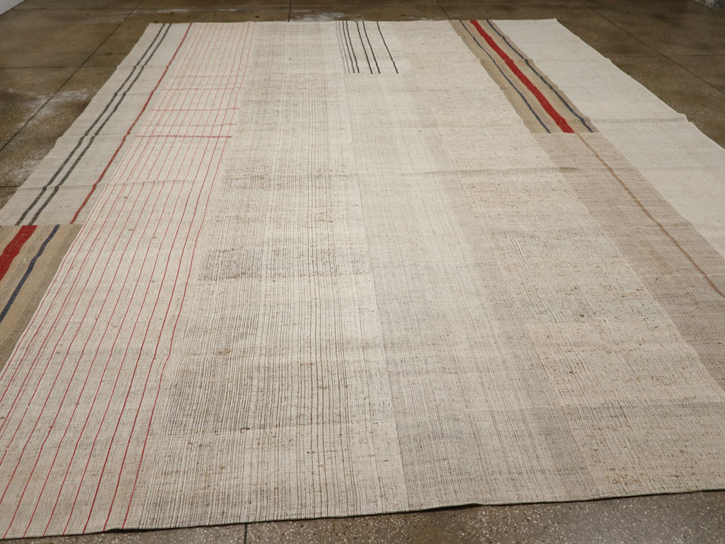 Vintage Turkish Flatweave Kilim Large Room Size Carpet, No.33610 - Staging