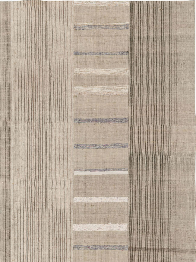 Vintage Turkish Flatweave Kilim Room Size Carpet, No.33612 - Staging