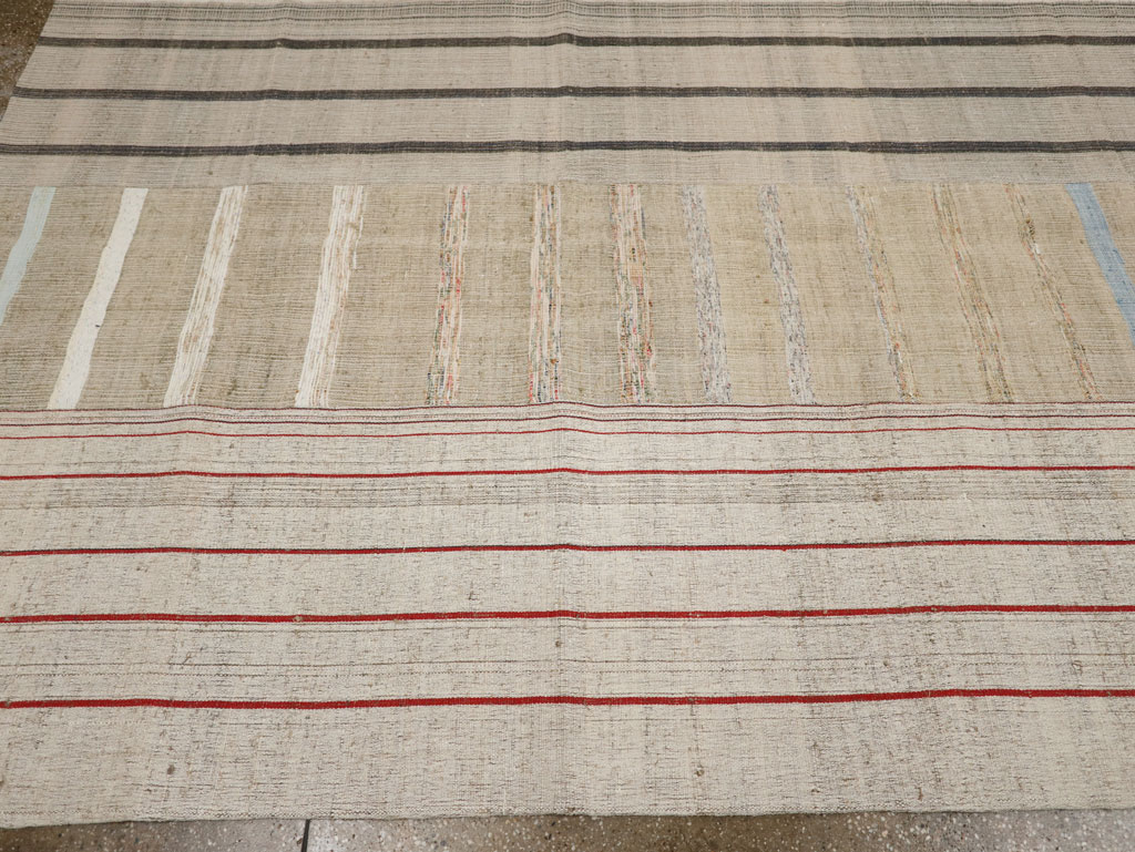 Vintage Turkish Flatweave Kilim Room Size Carpet, No.33612 - Staging