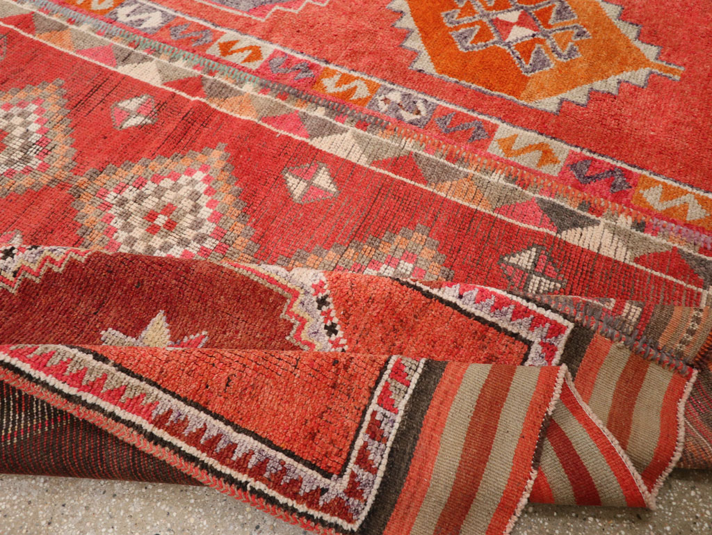 Vintage Turkish Anatolian Room Size Carpet, No.33613 - Staging