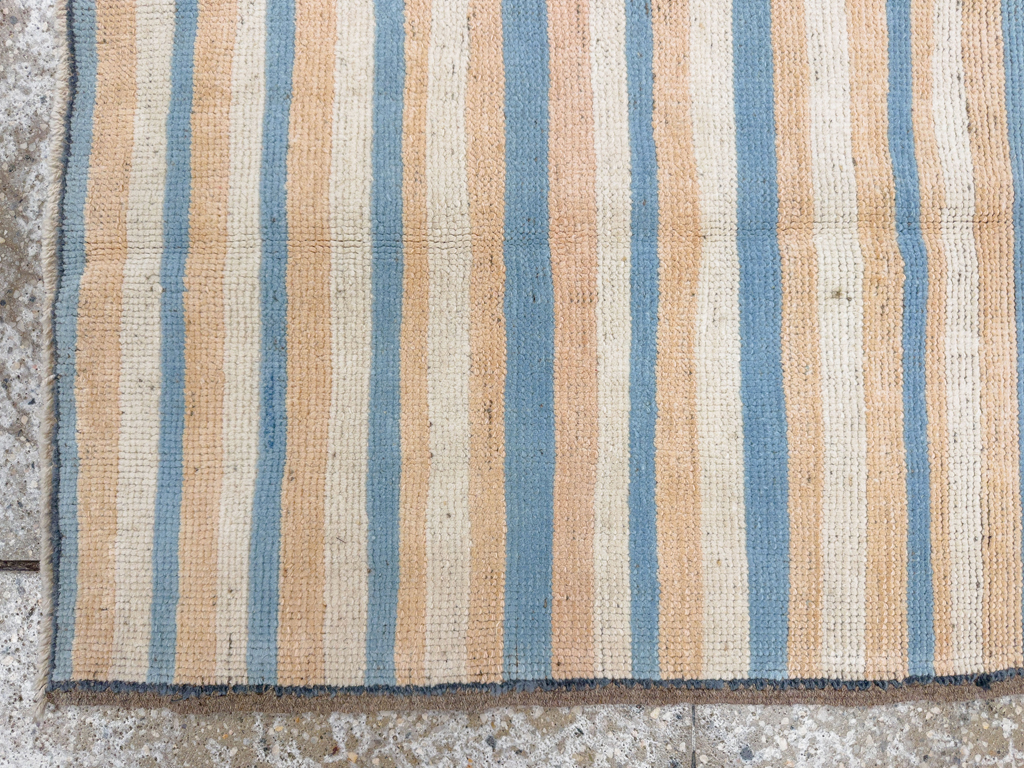 Vintage Turkish Anatolian Throw Rug, No.33615 - Staging