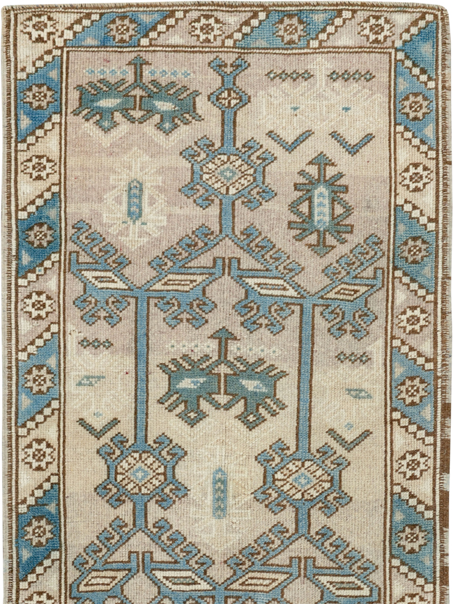 Vintage Turkish Anatolian Runner, No.33622 - Staging