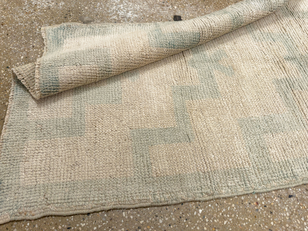 Vintage Turkish Anatolian Throw Rug, No.33623 - Staging