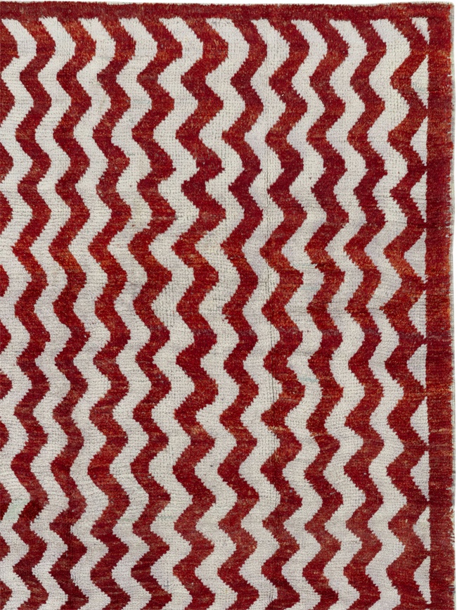 Vintage Turkish Anatolian Accent Rug, No.33626 - Staging