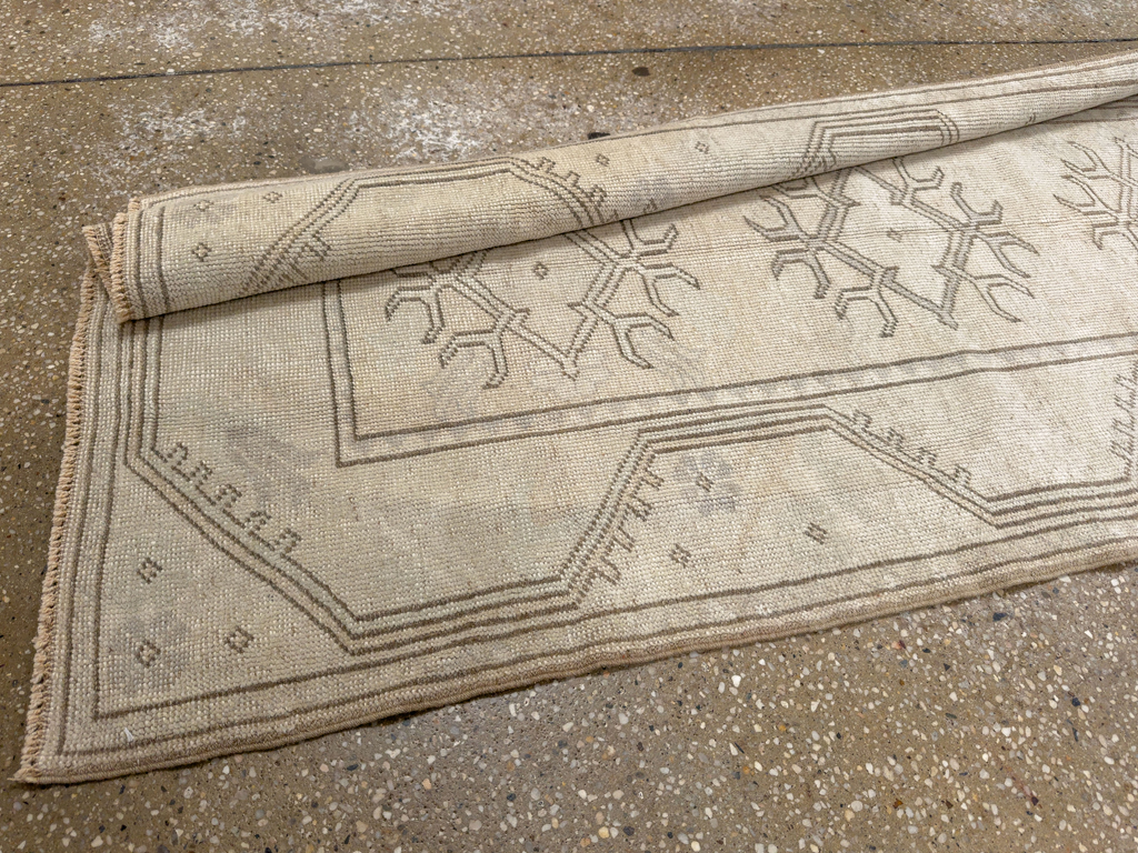 Vintage Turkish Anatolian Long Runner, No.33627 - Staging