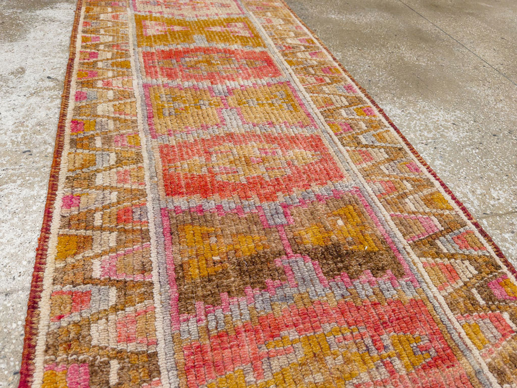 Vintage Turkish Anatolian Runner, No.33640 - Staging