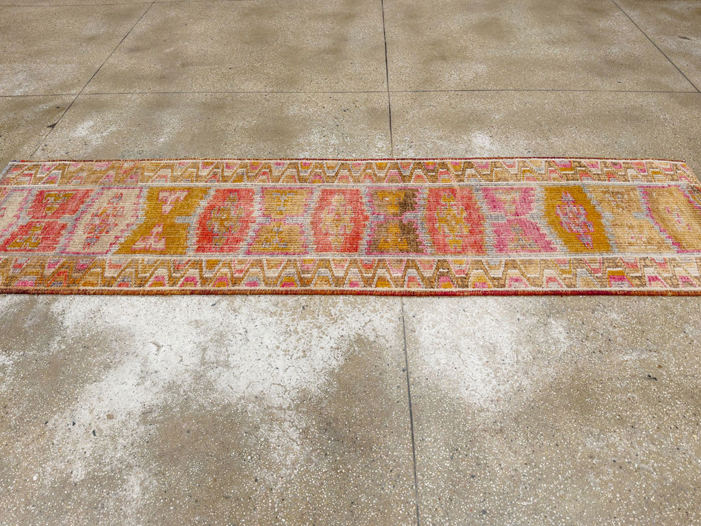 Vintage Turkish Anatolian Runner, No.33640 - Staging