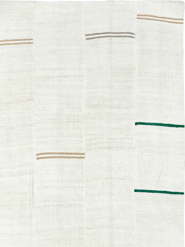 Vintage Turkish Flatweave Kilim Large Carpet, No.33654 - Staging
